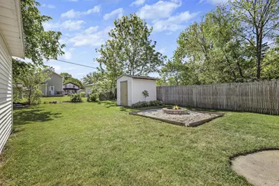 440 N Chatham Street, Janesville, WI 53548 - Photo 9