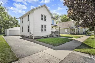 440 N Chatham St, Janesville, WI 53548 - Photo 3