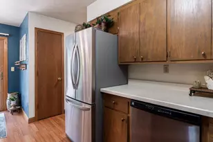 807 E Holiday Dr, Beloit, WI 53511 - Photo 19