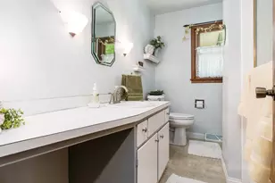 807 E Holiday Dr, Beloit, WI 53511 - Photo 25