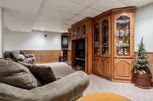 807 E Holiday Dr, Beloit, WI 53511 - Photo 41
