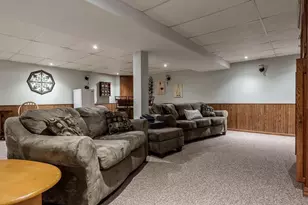 807 E Holiday Dr, Beloit, WI 53511 - Photo 39