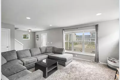 214 Breezy Grass Way, Madison, WI 53718 - Photo 5