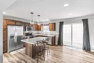 214 Breezy Grass Way, Madison, WI 53718 - Photo 7