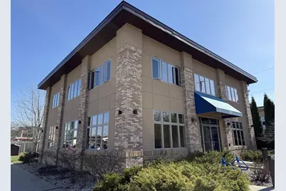 915 Haywood Drive, Madison, WI 53715 - Photo 5