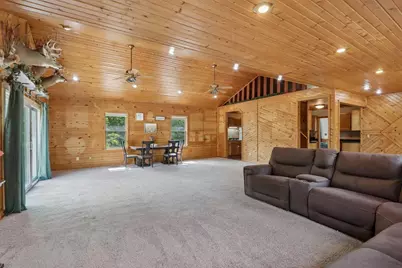 332 E Madison Avenue, Milton, WI 53563 - Photo 11