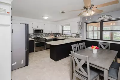 1422 Ellen Avenue, Madison, WI 53716 - Photo 3