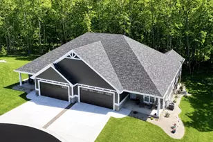 Unit 13 Deer Hollow Ct, DeForest, WI 53532 - Photo 1