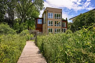 4162 Veith Ave, Madison, WI 53704 - Photo 9