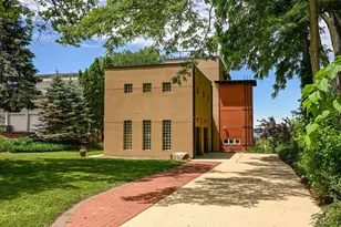 4162 Veith Ave, Madison, WI 53704 - Photo 9