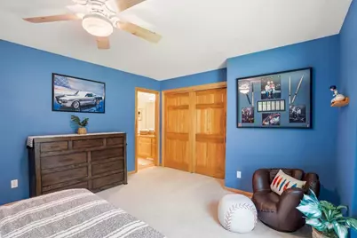 W305N2373 Maple Avenue, Pewaukee, WI 53072 - Photo 29