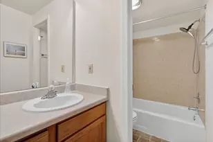 4320 Melody Ln, Madison, WI 53704 - Photo 17