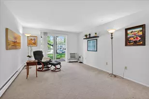 4320 Melody Ln, Madison, WI 53704 - Photo 5