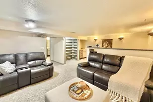 411 Westview Ave, Clinton, WI 53525 - Photo 23