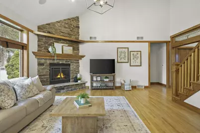 5960 Oak Hollow Drive, Mcfarland, WI 53558 - Photo 7
