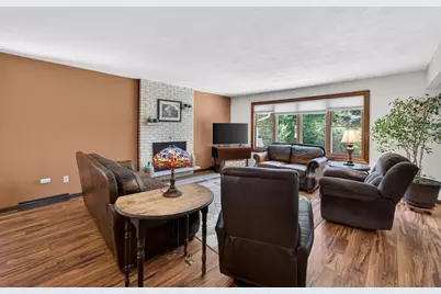 5305 Retana Drive, Madison, WI 53714 - Photo 3