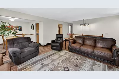 5305 Retana Drive, Madison, WI 53714 - Photo 5