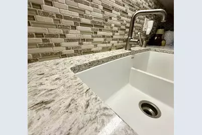 1605 Golf Glen #G, Madison, WI 53704 - Photo 19