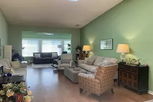 1605 Golf Glen, Madison, WI 53704 - Photo 9