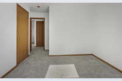 207 S Rutland Avenue, Brooklyn, WI 53521 - Photo 33