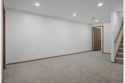 207 S Rutland Avenue, Brooklyn, WI 53521 - Photo 41