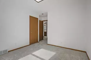 207 S Rutland Ave, Brooklyn, WI 53521 - Photo 31
