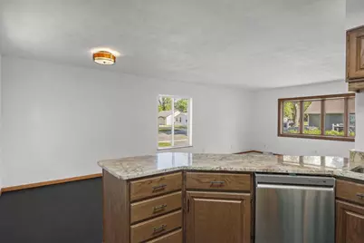 207 S Rutland Avenue, Brooklyn, WI 53521 - Photo 19