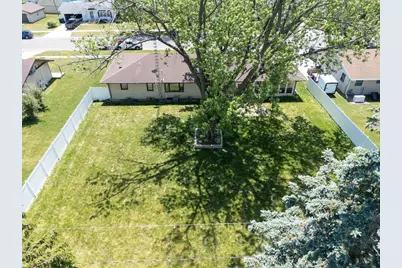 2020 Bond Place, Janesville, WI 53548 - Photo 13