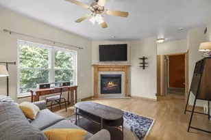 1906 Northwestern Ave, Madison, WI 53704 - Photo 3