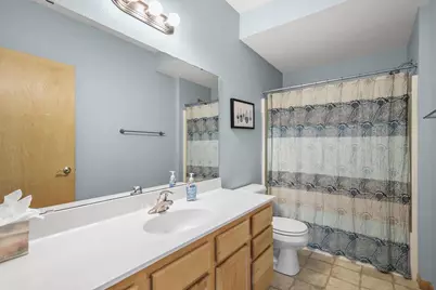 1906 Northwestern Avenue, Madison, WI 53704 - Photo 17