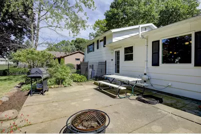242 Sunset Road, Columbus, WI 53925 - Photo 9