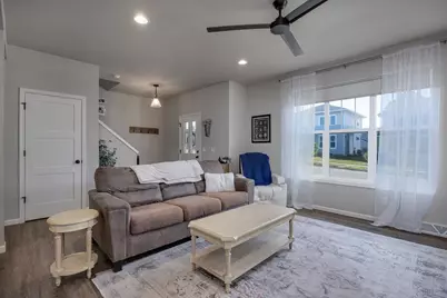 6111 Ragan Street, Madison, WI 53718 - Photo 5