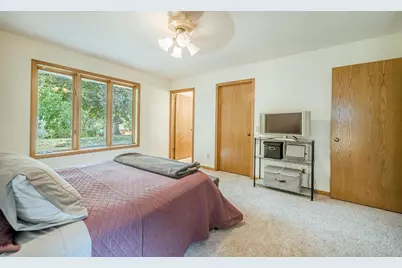 5602 Chestnut Lane, Mcfarland, WI 53558 - Photo 17