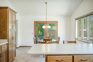 5602 Chestnut Ln, Mcfarland, WI 53558 - Photo 15