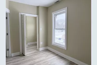 2611 N 33rd Street, Milwaukee, WI 53210 - Photo 11