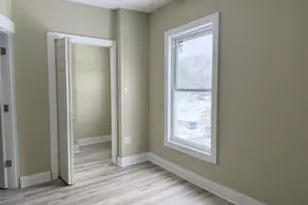 2611 N 33rd St, Milwaukee, WI 53210 - Photo 11