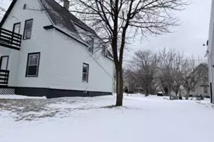 2611 N 33rd St, Milwaukee, WI 53210 - Photo 15