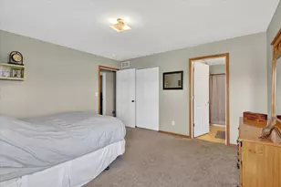 1627 Redwood Dr, Janesville, WI 53548 - Photo 25