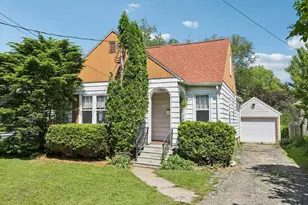 1329 N Sherman Ave, Madison, WI 53704 - Photo 33