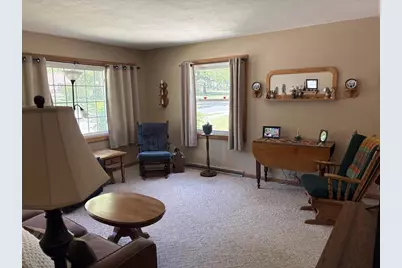 429 W Main Street, Janesville, WI 53536 - Photo 3