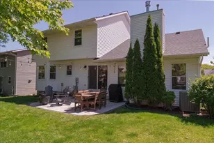 7818 E Oakbrook Cir, Madison, WI 53717 - Photo 5