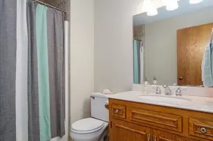 7818 E Oakbrook Cir, Madison, WI 53717 - Photo 27
