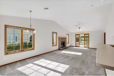 706 Creek Edge Drive #5, DeForest, WI 53532 - Photo 5