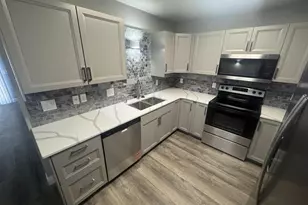 1123 Temple Dr, Mount Horeb, WI 53572 - Photo 5