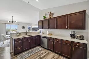 39 E Gailen Ln, Milton, WI 53563 - Photo 13