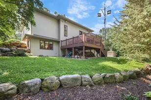 1130 Black Oak Trail, Deerfield, WI 53531 - Photo 45