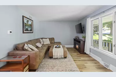 621 Seven Nations Drive, Madison, WI 53713 - Photo 9