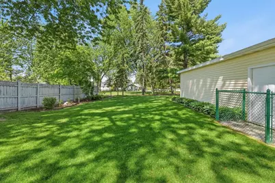 473 Walker Avenue, Green Lake, WI 54941 - Photo 9