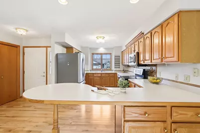 14 Village Homes Drive, Waunakee, WI 53597 - Photo 11