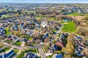 1606 Kohler Ct, Waunakee, WI 53597 - Photo 3